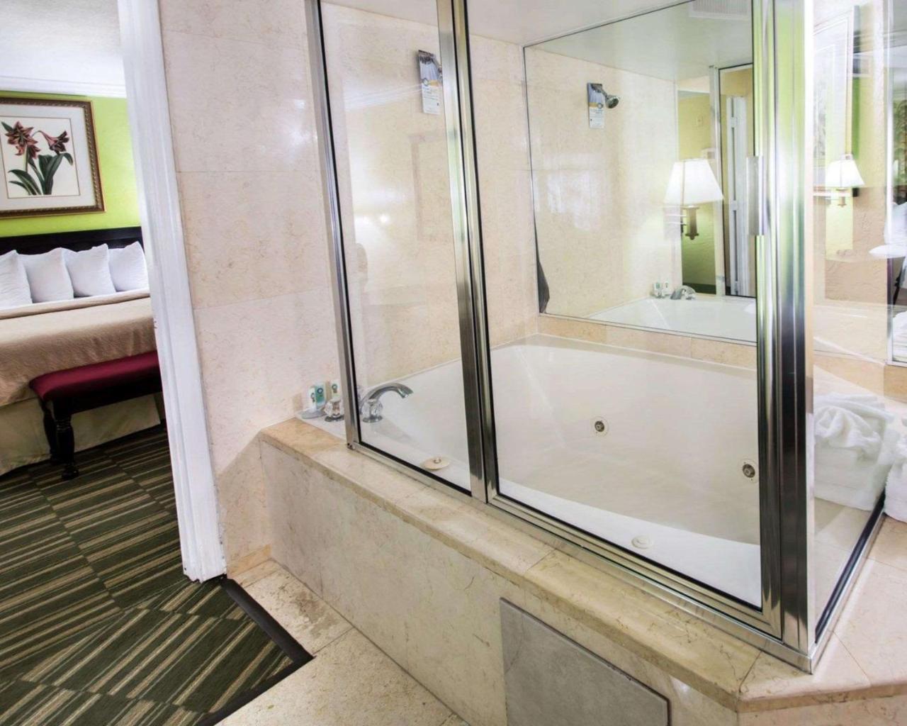 Quality Inn Ormond Beach Oceanfront Eksteriør billede